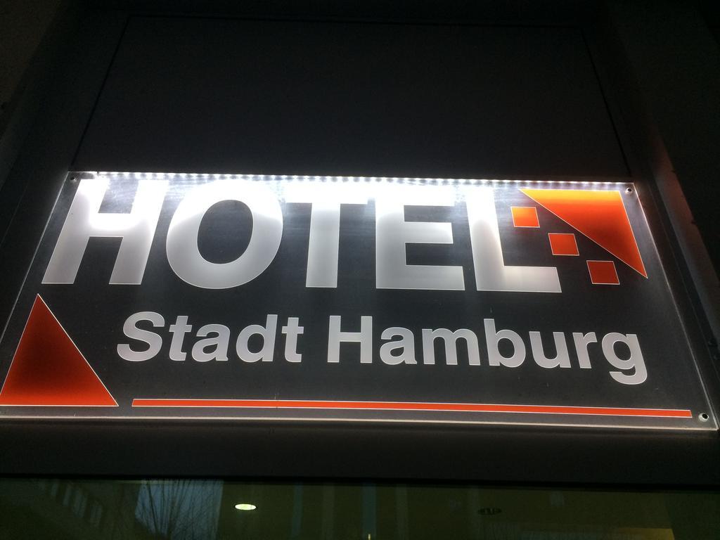 Hotel Stadt Hamburg Am Fluss סארברוקן מראה חיצוני תמונה