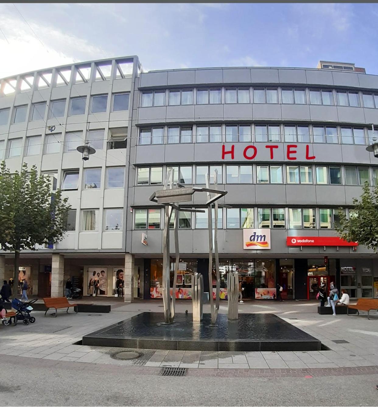 Hotel Stadt Hamburg Am Fluss סארברוקן מראה חיצוני תמונה